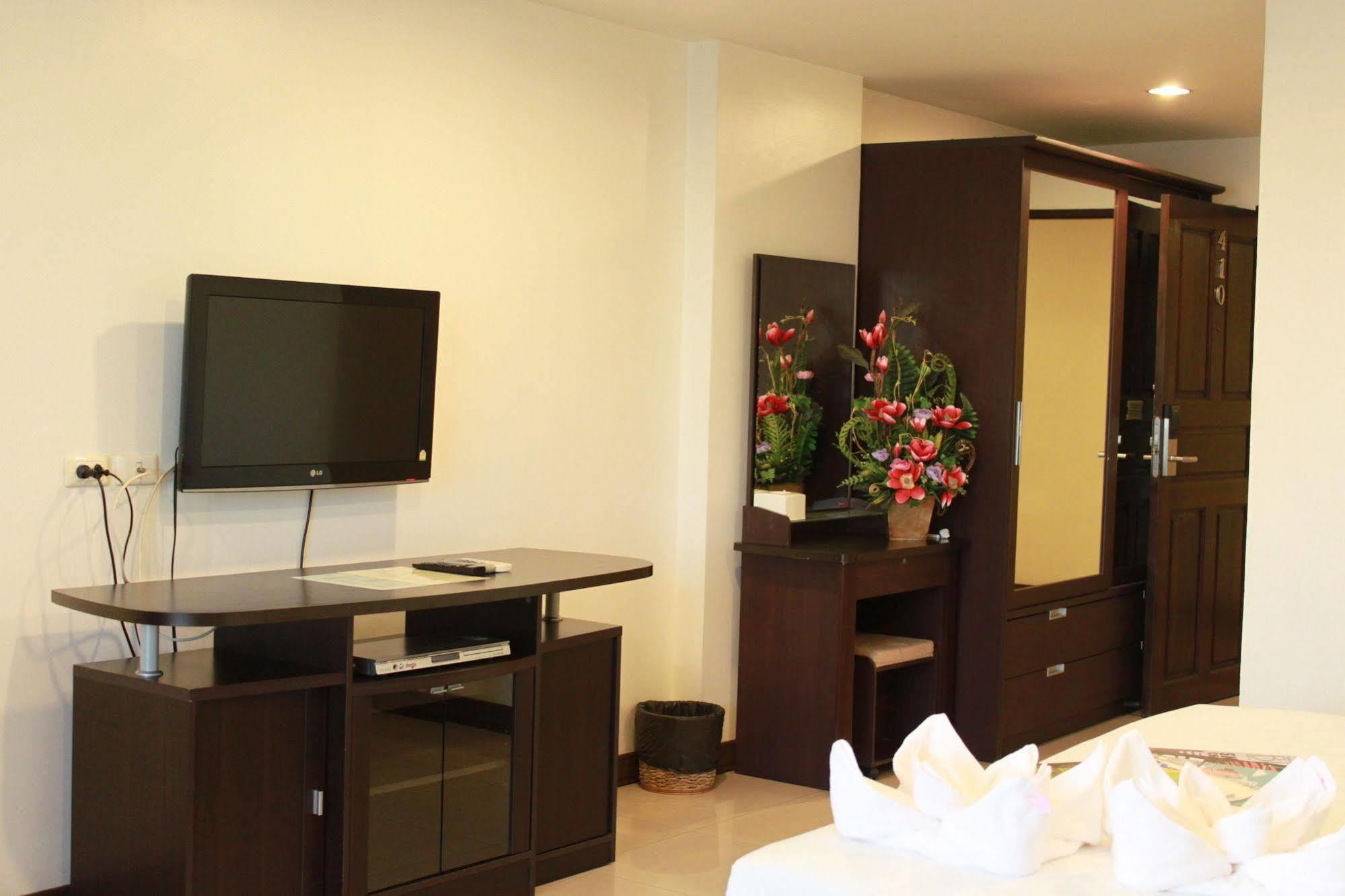 14 Place Bangkok Exterior photo